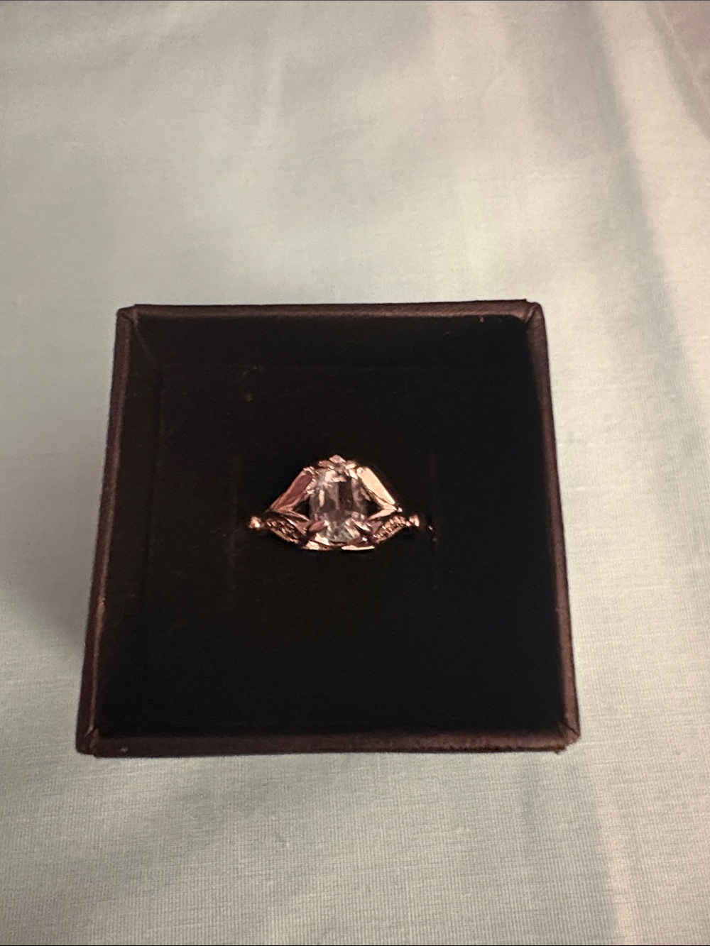 Ring bomb party Ring Cubic zirconia with green stone ring sz 8